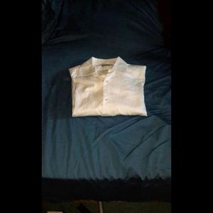 White DKNY Men's Slim Fit Dress Shirt Size Med